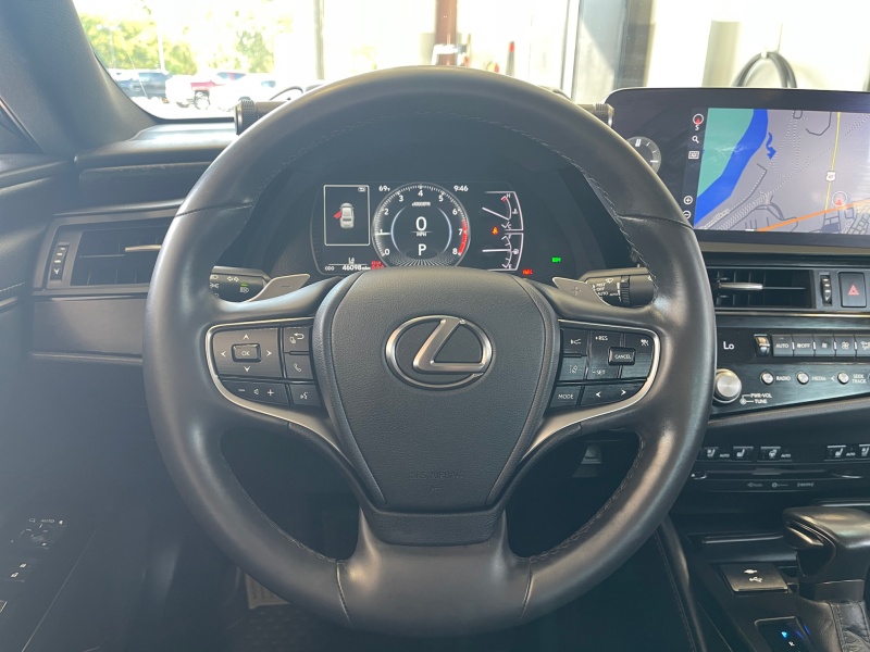 2022 Lexus ES