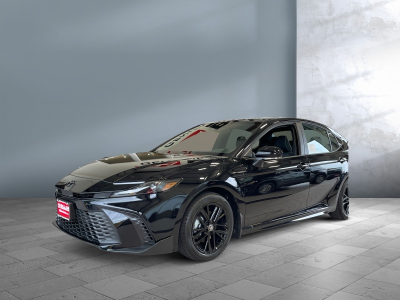 New 2025 Toyota Camry SE Car