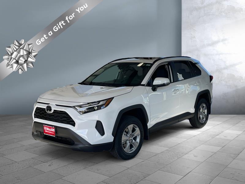 New 2025 Toyota RAV4 XLE Crossovers