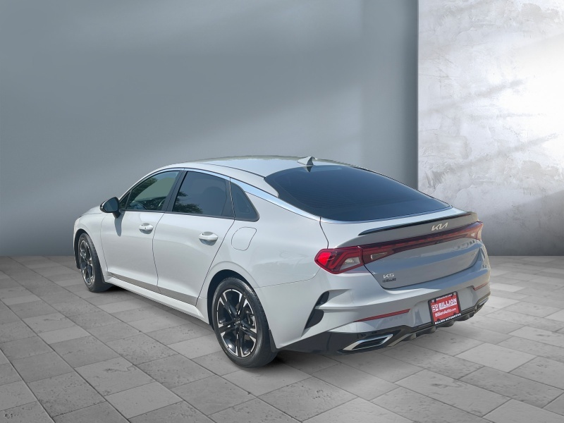2023 Kia K5