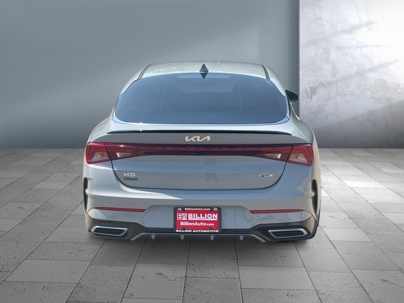 2023 Kia K5