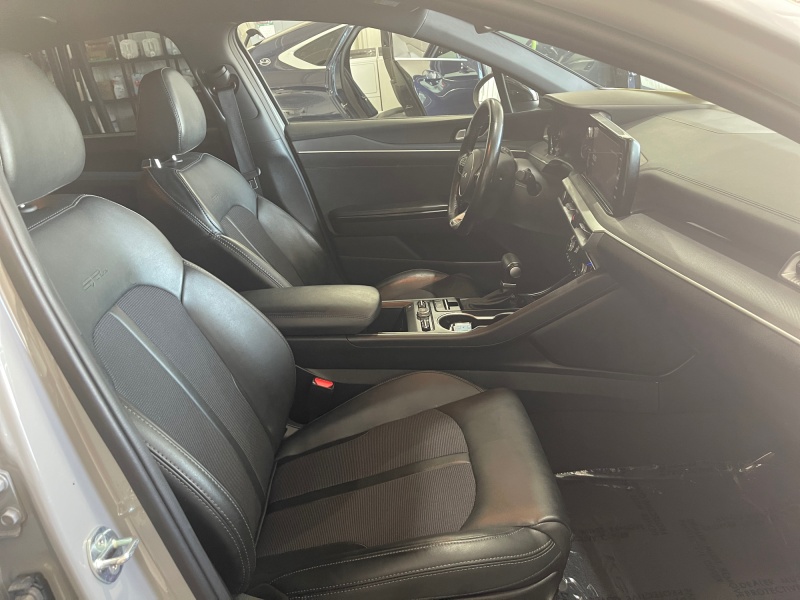 2023 Kia K5
