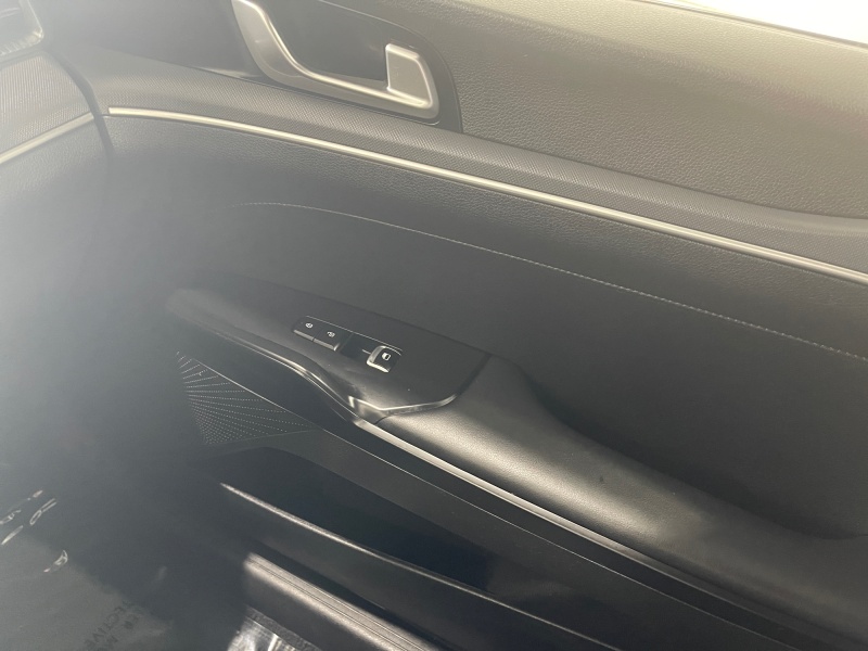 2023 Kia K5