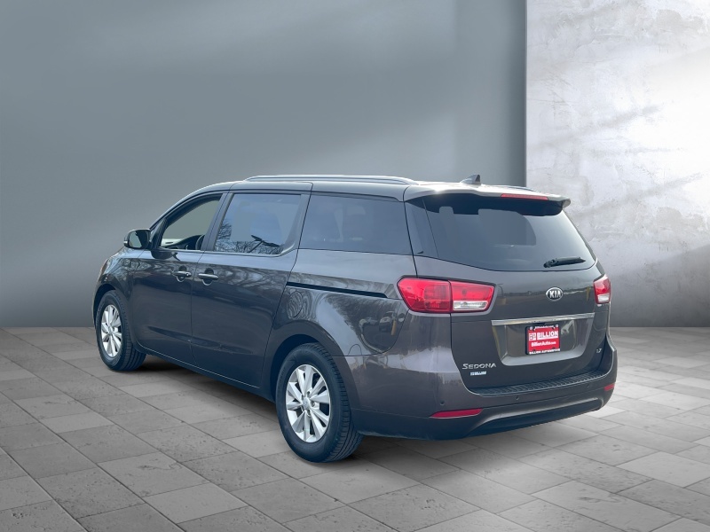 2016 Kia Sedona
