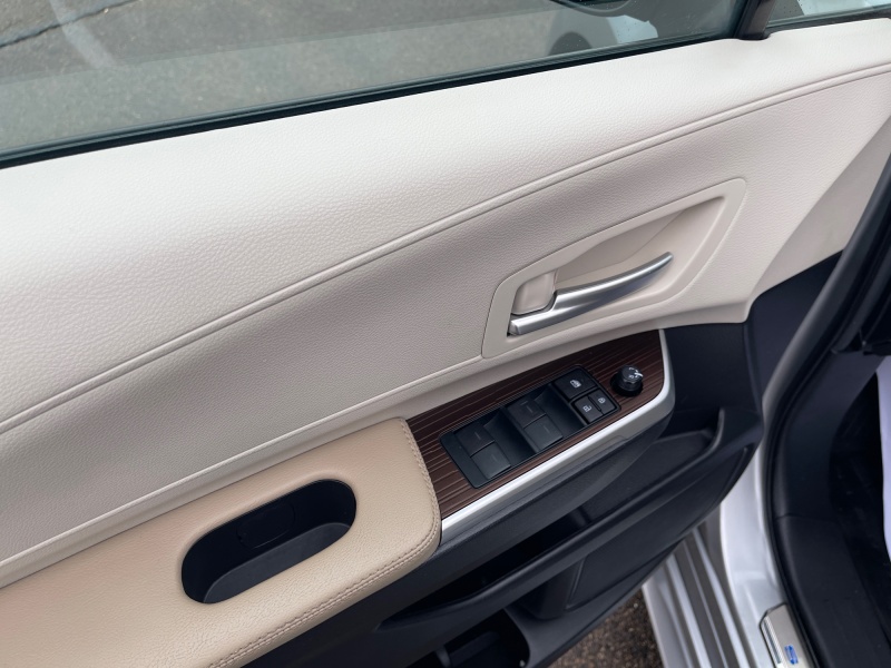 2024 Toyota Sienna