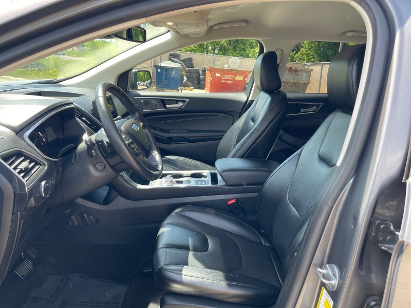 2021 Ford Edge