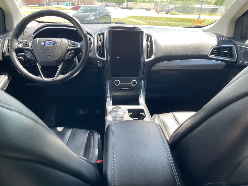 2021 Ford Edge