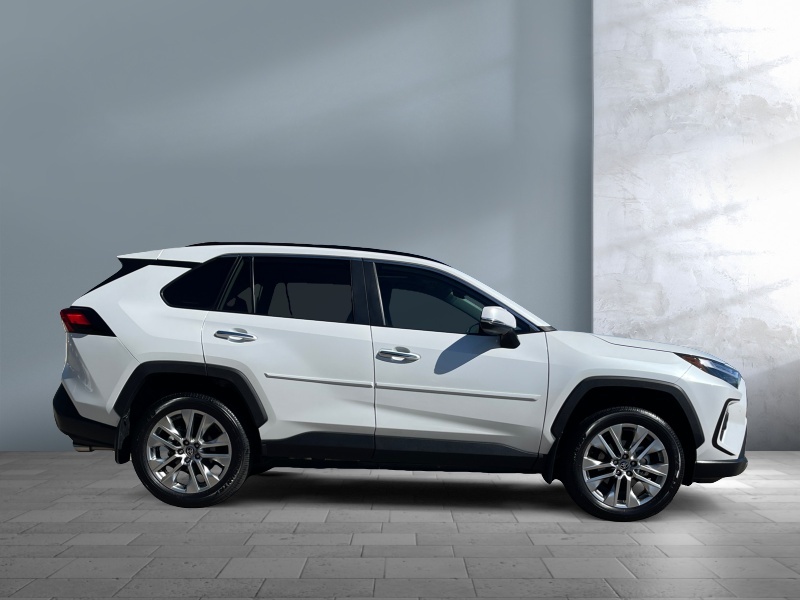 2025 Toyota RAV4