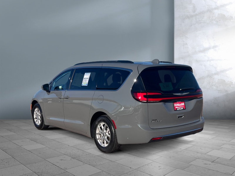 2022 Chrysler Pacifica