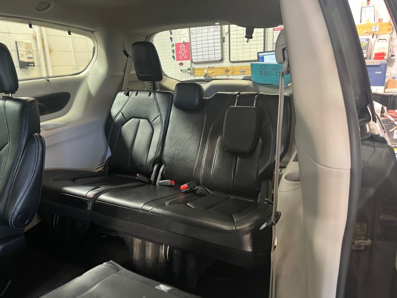 2022 Chrysler Pacifica