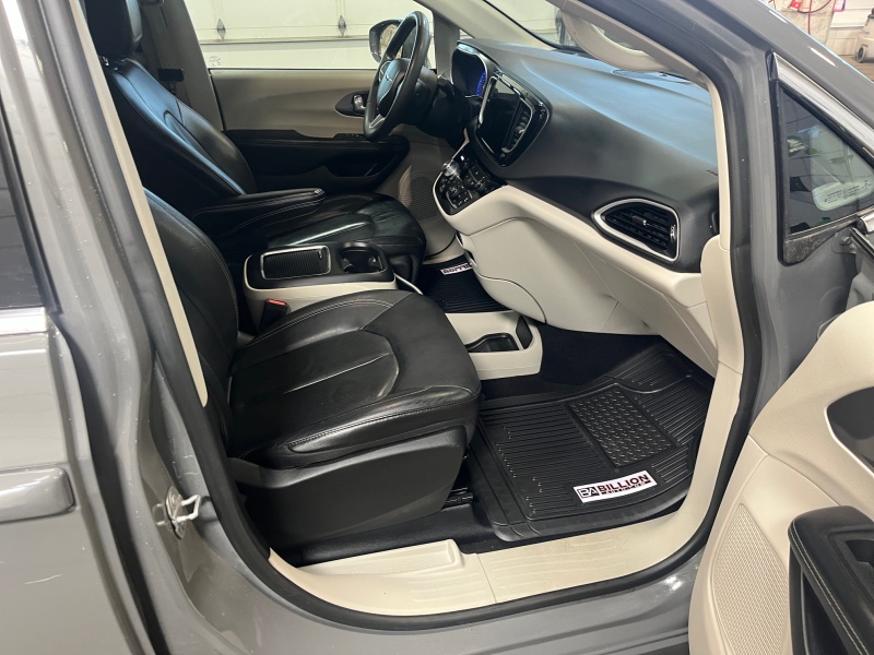2022 Chrysler Pacifica