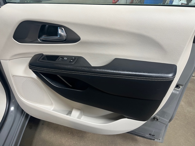 2022 Chrysler Pacifica