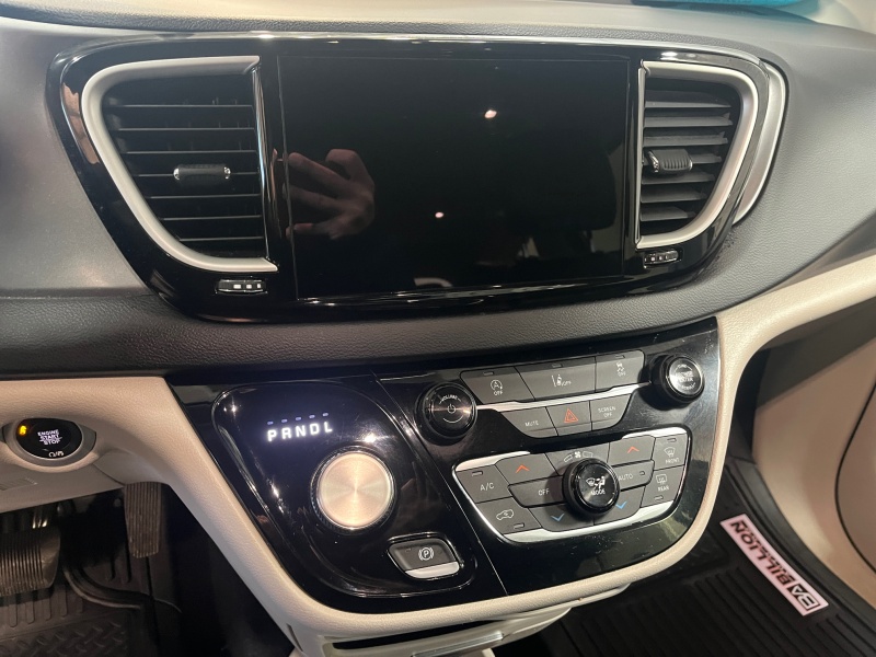 2022 Chrysler Pacifica