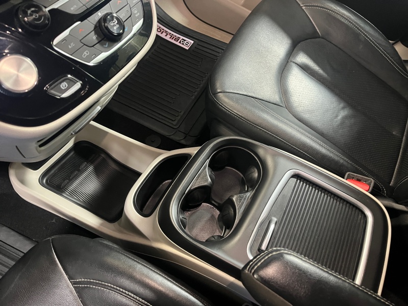 2022 Chrysler Pacifica