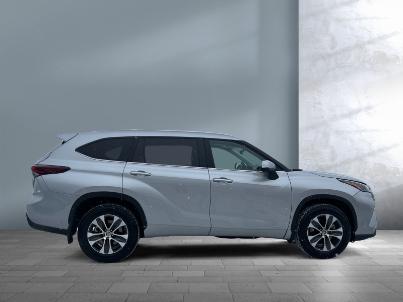 2024 Toyota Highlander