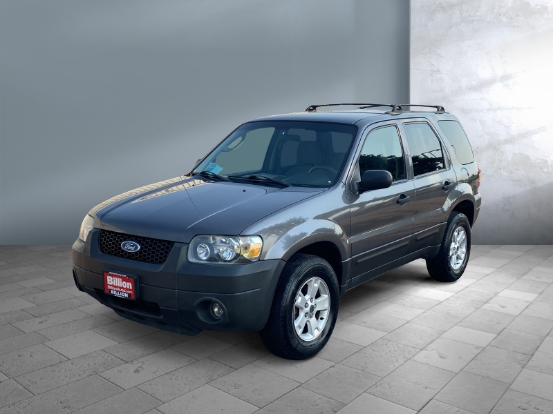 Used 2005 Ford Escape XLT Crossover