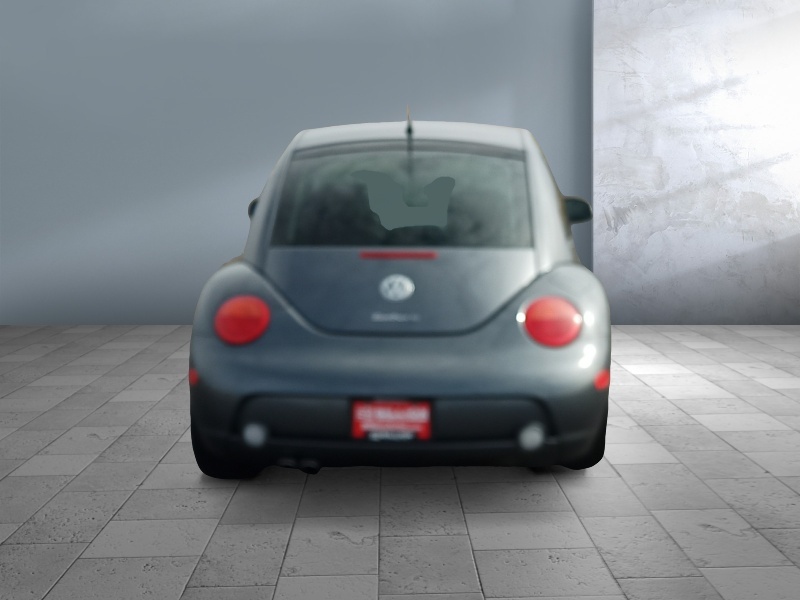 2004 Volkswagen New Beetle Coupe