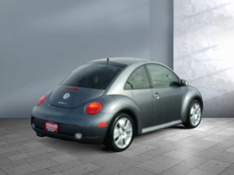 2004 Volkswagen New Beetle Coupe