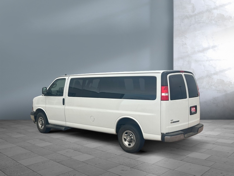 2020 Chevrolet Express Passenger