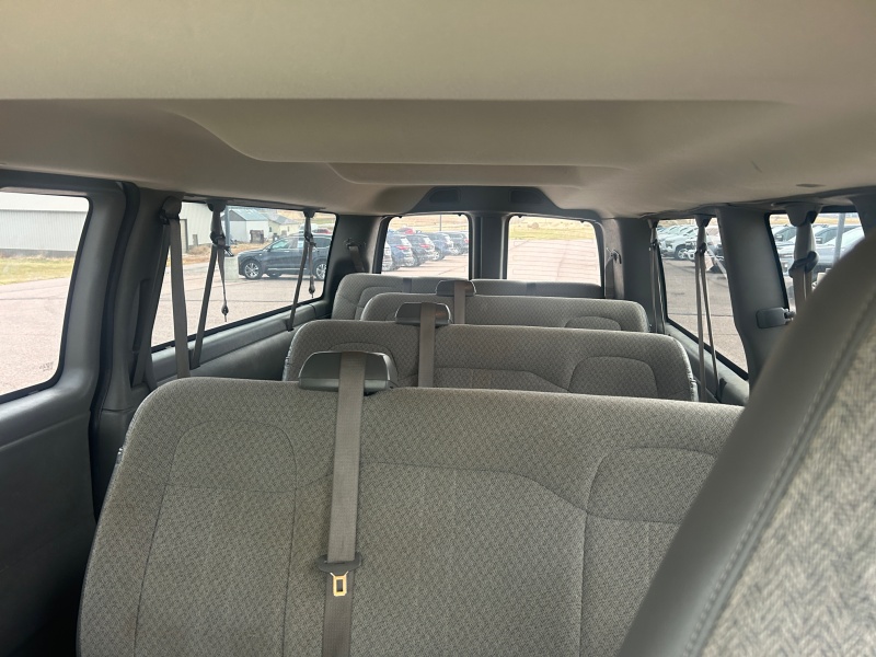 2020 Chevrolet Express Passenger