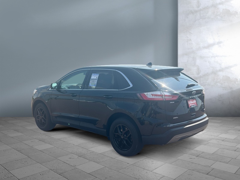 2023 Ford Edge