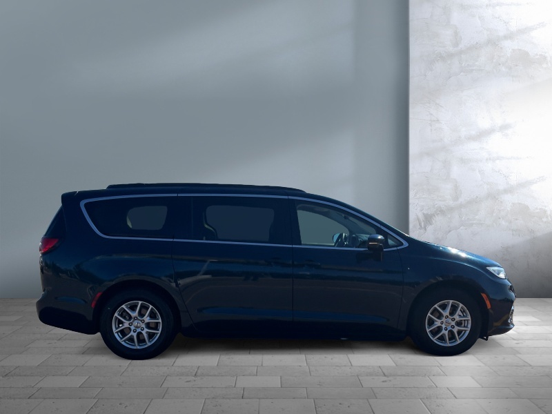 2022 Chrysler Pacifica