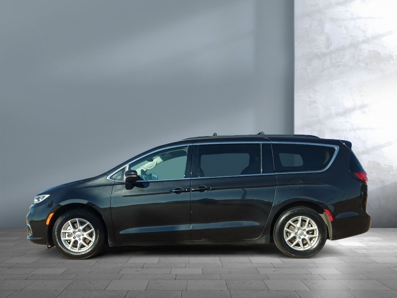 2022 Chrysler Pacifica