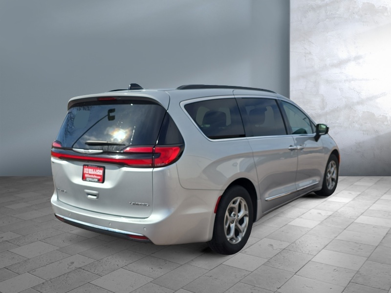 2023 Chrysler Pacifica