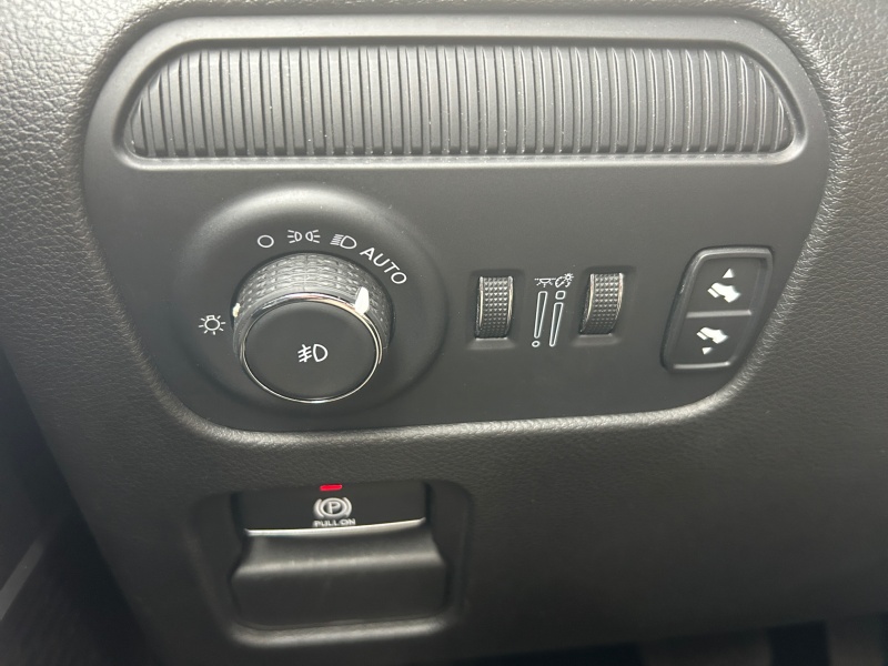 2023 Jeep Wagoneer L