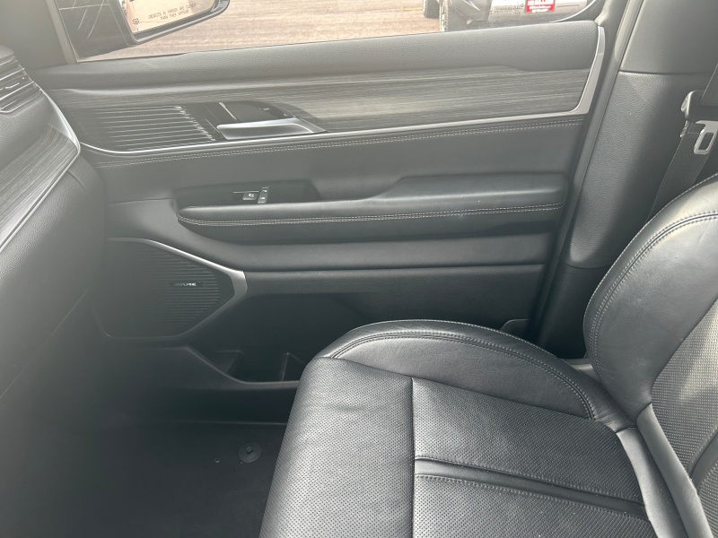 2023 Jeep Wagoneer L