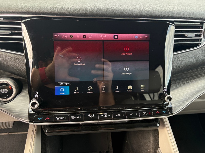 2024 Jeep Wagoneer L