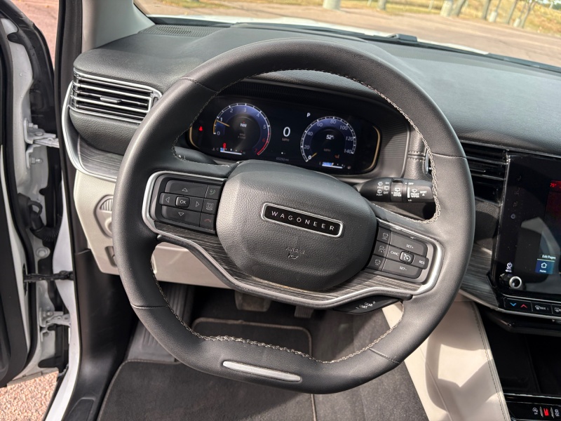 2024 Jeep Wagoneer L