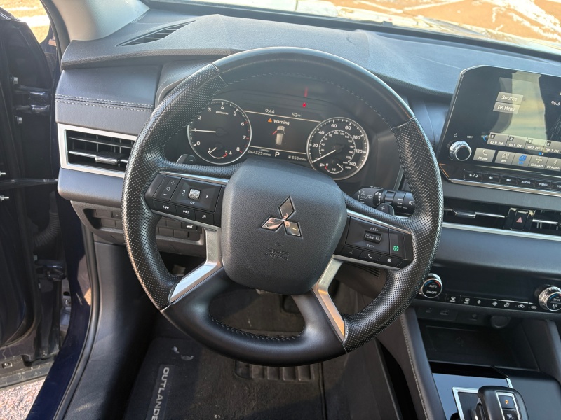 2024 Mitsubishi Outlander