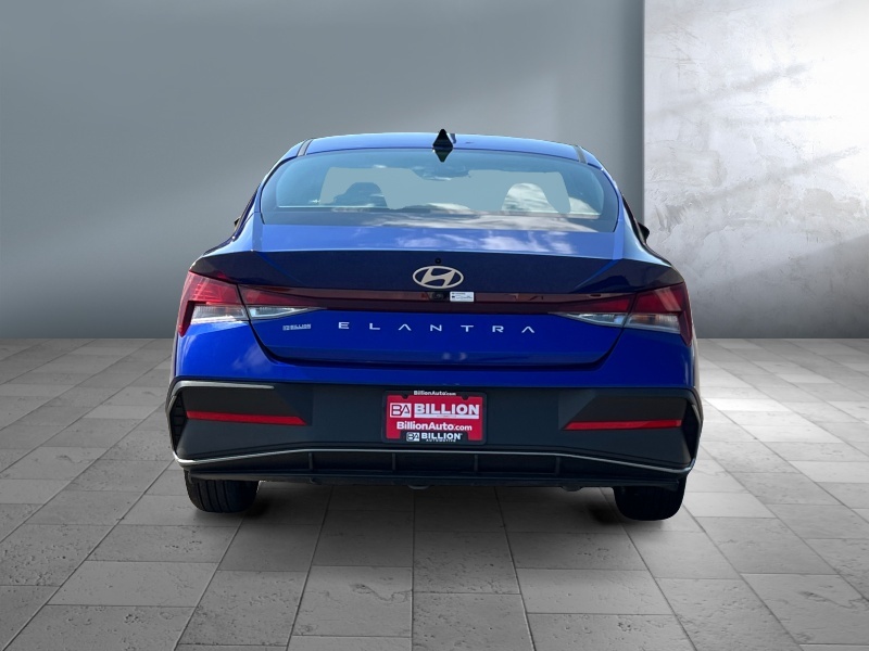 2024 Hyundai Elantra