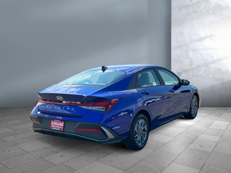 2024 Hyundai Elantra