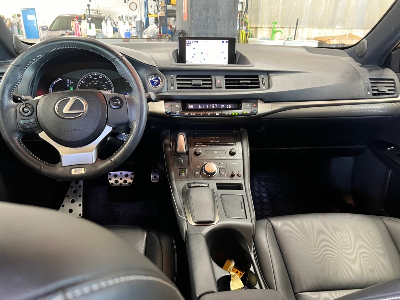 2014 Lexus CT 200h