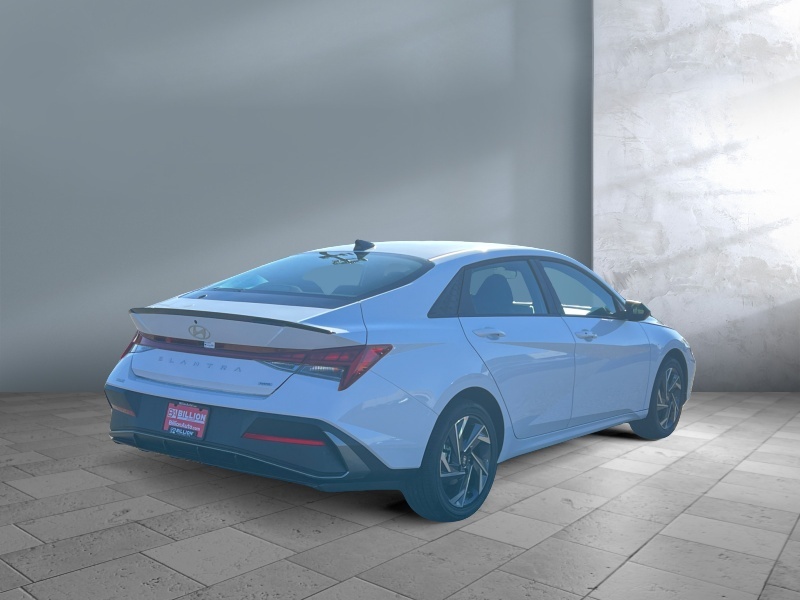 2025 Hyundai Elantra Hybrid