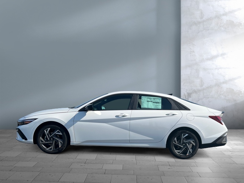 New 2025 Hyundai Elantra SEL Sport Car