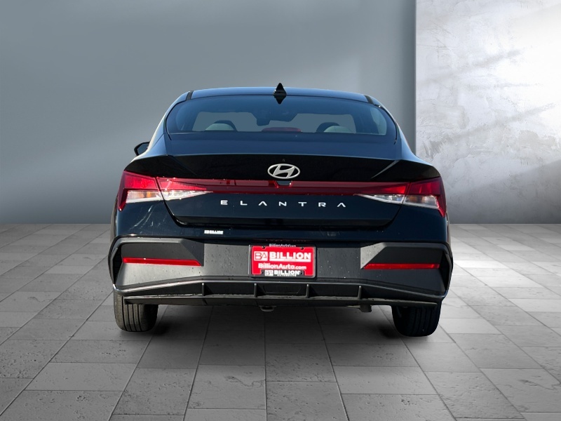 2025 Hyundai Elantra