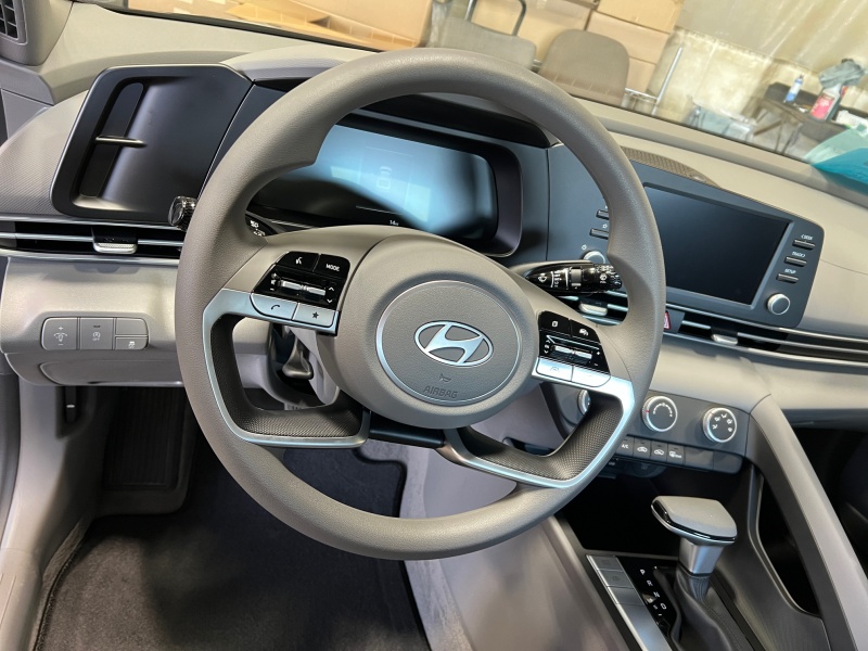 2025 Hyundai Elantra