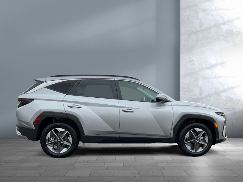 2025 Hyundai Tucson Hybrid