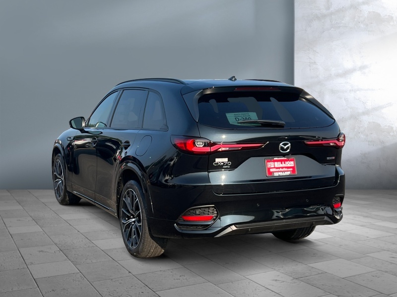 2025 Mazda CX-70