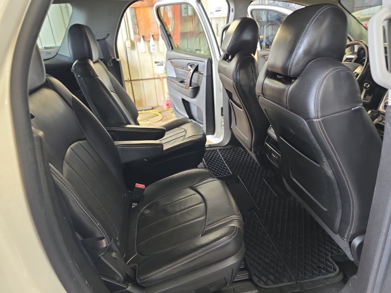 2013 GMC Acadia