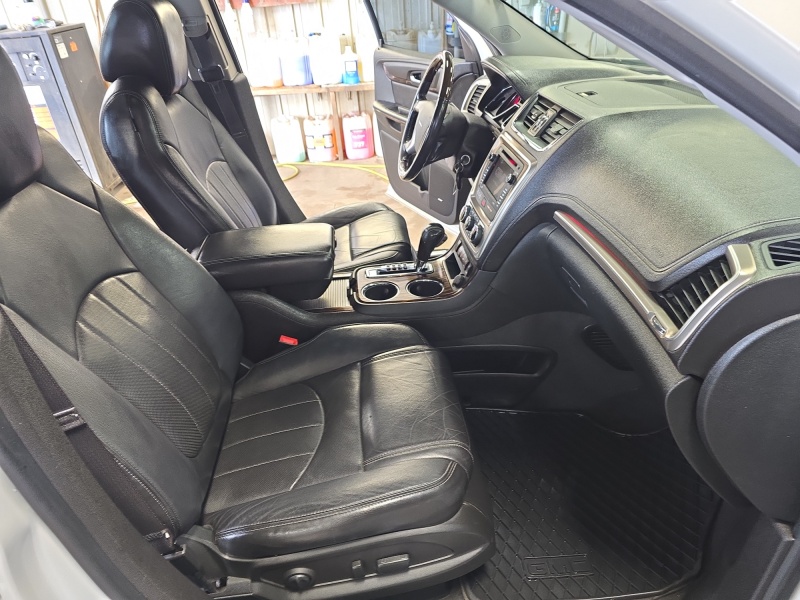 2013 GMC Acadia