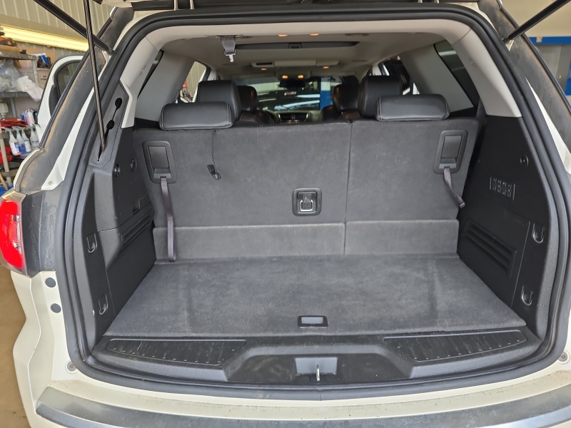 2013 GMC Acadia