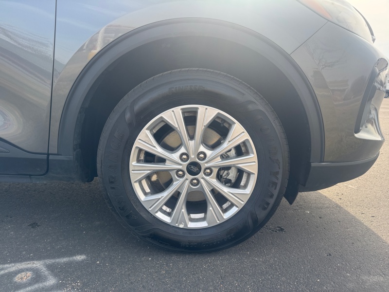 2025 Ford Escape