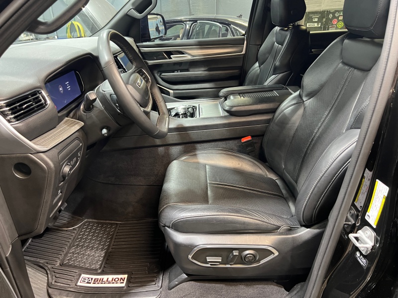 2024 Jeep Wagoneer L