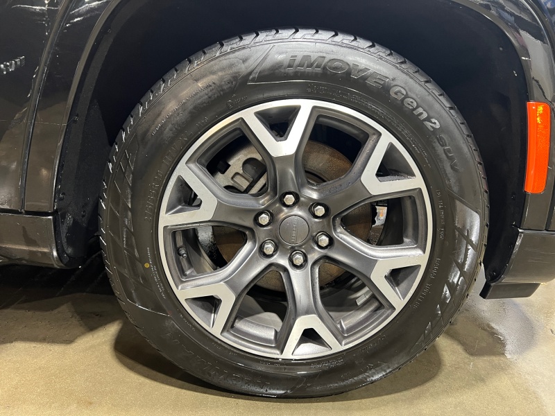 2024 Jeep Wagoneer L