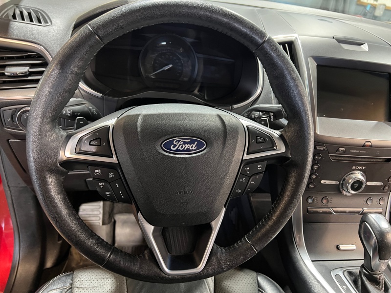 2018 Ford Edge