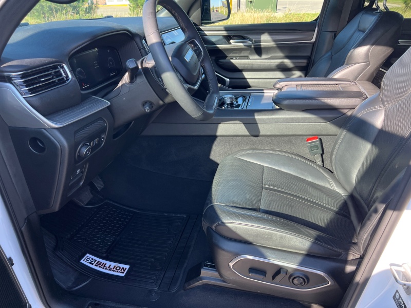 2023 Jeep Wagoneer L